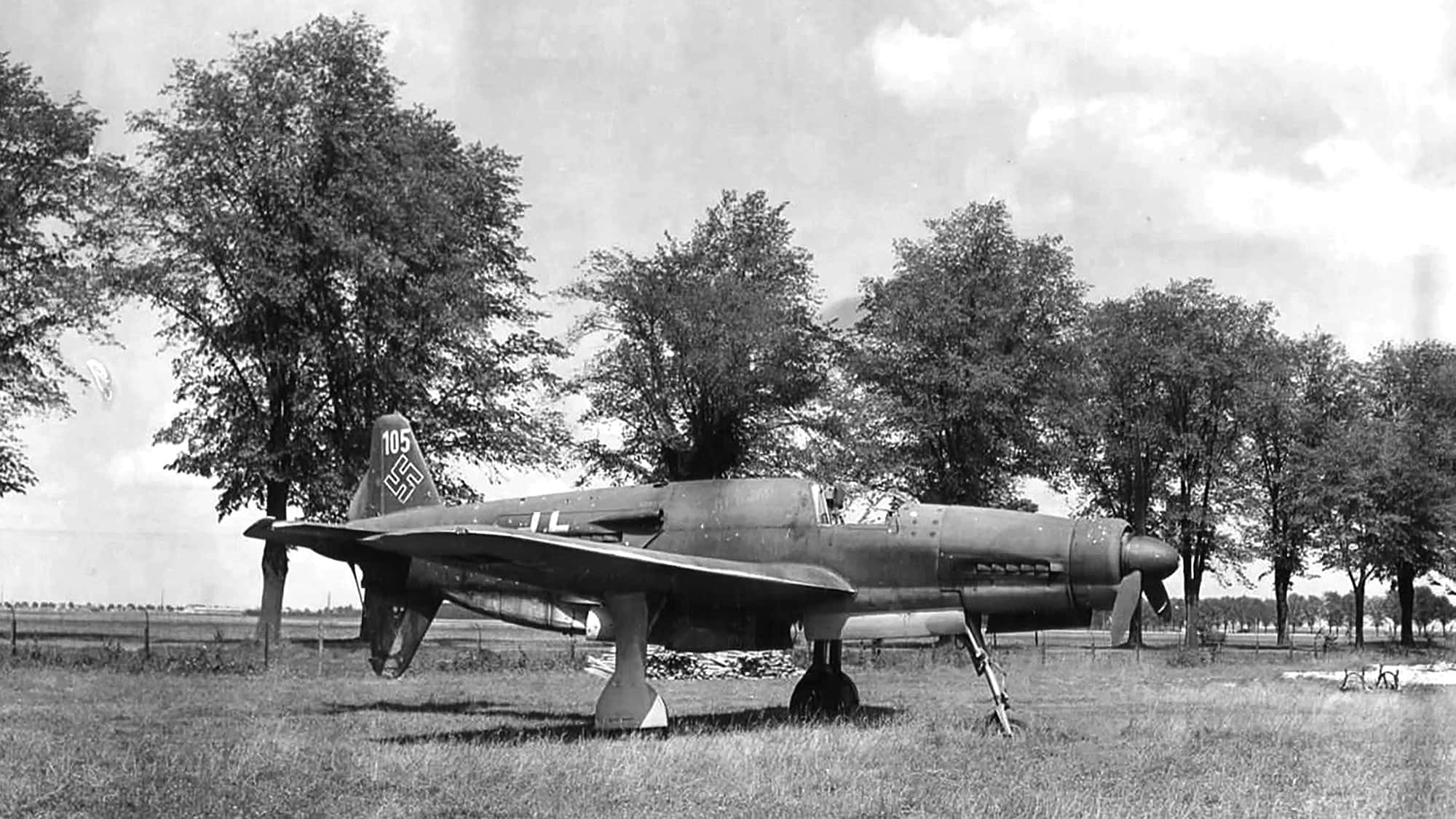 Dornier-Do-335-als-Beuteflugzeug-Der-gebrochene-Pfeil-der-deutschen-Luftwaffe