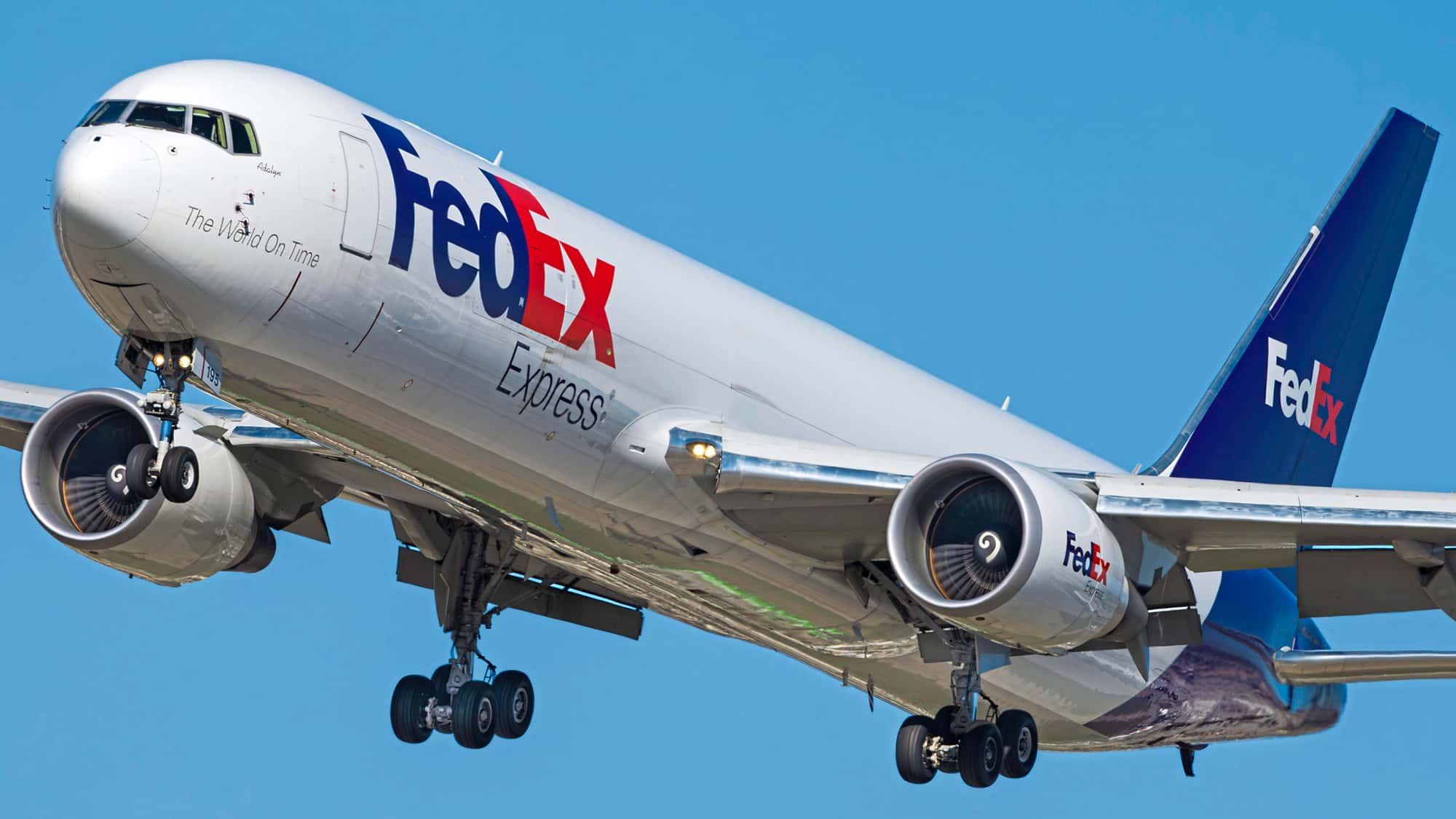 Der-Expressfrachtriese-aus-Memphis-Wie-FedEx-zum-Luftfracht-Giganten-wurde