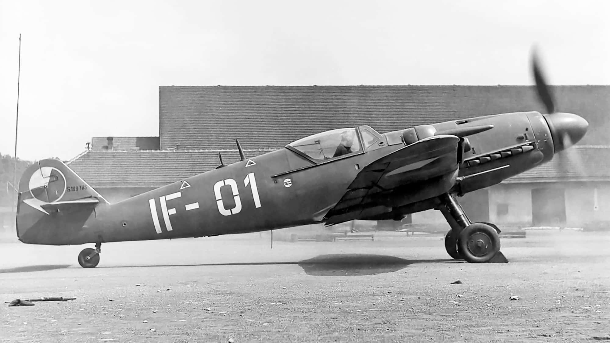 Nachkriegsversionen-von-Avia-und-Hispano-Die-Messerschmitt-Bf-109-nach-1945-Maulesel-und-Taube
