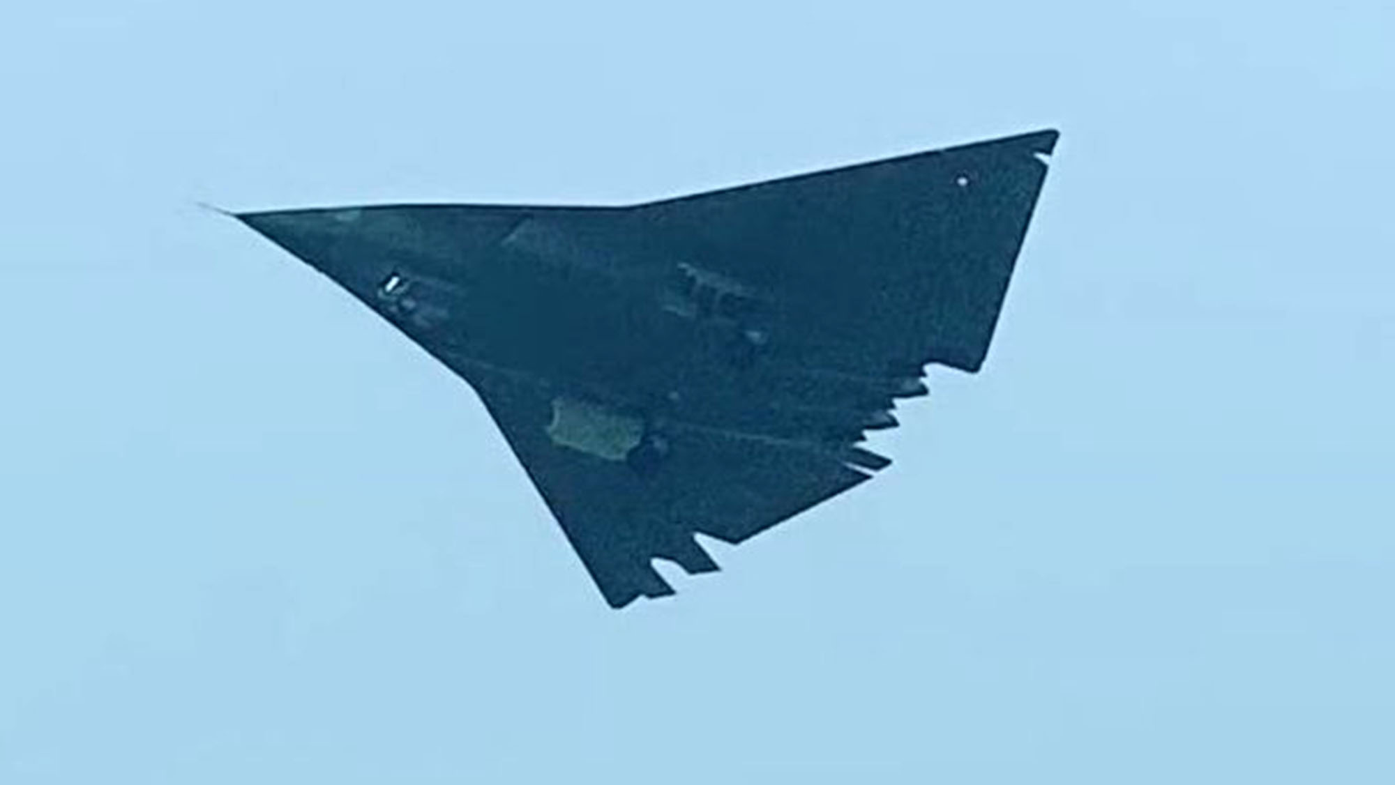 -nderungen-beim-chinesischen-J-36-Dreistrahler-Zweiter-Prototyp-des-Stealth-Nurfl-glers-gesichtet