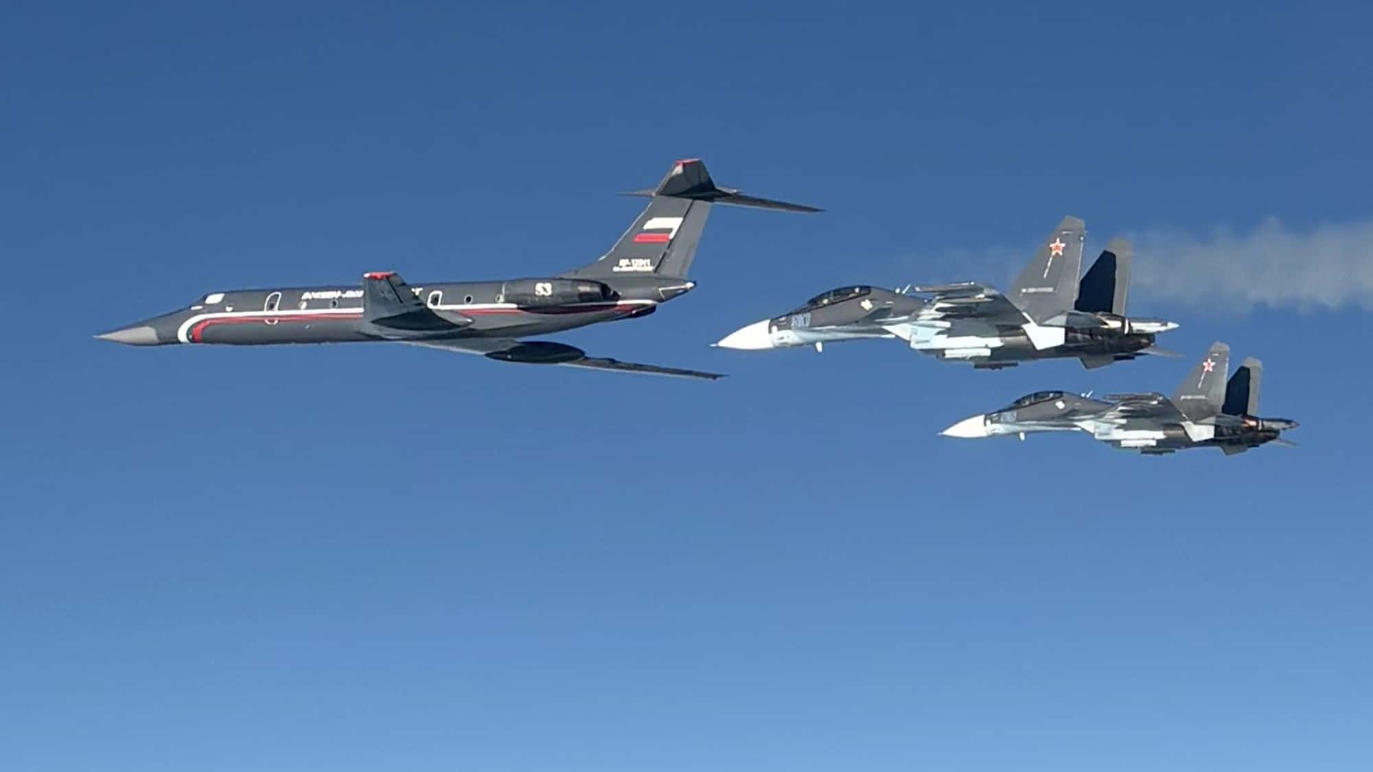 Russlands-Schwarze-Perle-berm-Baltikum-NATO-Jets-fangen-einzigartige-Tupolew-Tu-134-ab