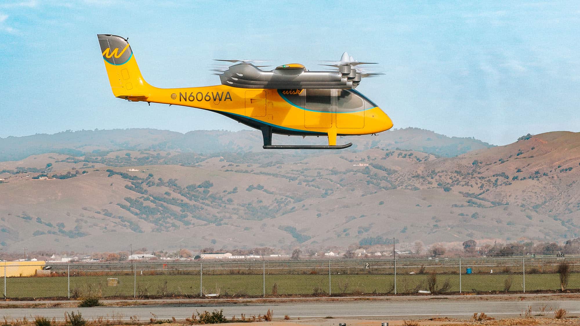 Elektrischer-Senkrechtstarter-Autonomes-Lufftaxi-von-Wisk-hebt-erstmals-ab