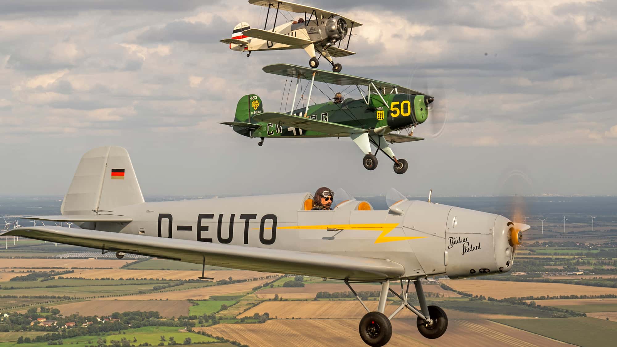 20-Jahre-Quax-Deutschlands-gr-ter-fliegender-Oldtimer-Verein
