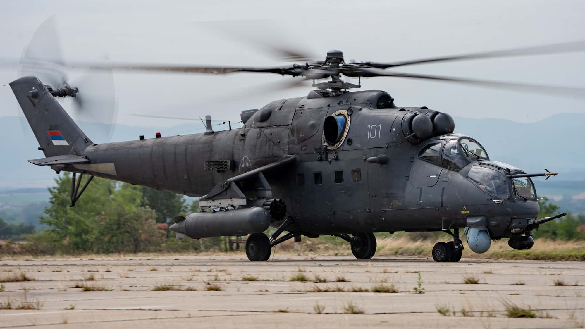-Monster-Kampfhubschrauber-aus-Russland-Was-machte-die-serbische-Mi-35-in-Bulgarien-