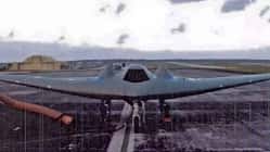 Unbemanntes Fluggerät am Boden von vorne