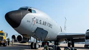 KC-135 der USAF aus Alaska am Boden