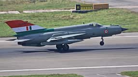 Indische MiG-21 bei der Abschiedszeremonie zu ihrem Dienstende.