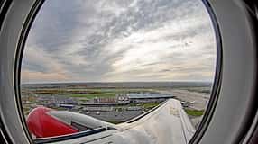 Blick auf den Flughafen Pulkowo in St. Petersburg.
