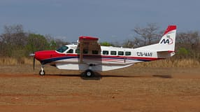 Cessna 208B Grand Caravan EX mit der Registrierung C9-MAF in Mosambik am Boden