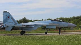 UAC hat eine Charge Su-35S-Kampfflugzeuge an die Truppen ausgeliefert.