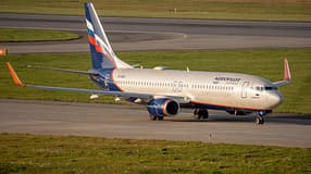 Boeing 737 von Aeroflot in St. Petersburg. 