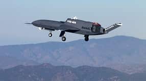 Northrop Grumman YFQ-48A Talon Blue im Flug