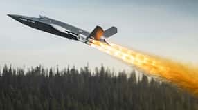 Airbus U740 autonomer Kampfjet startet mit langer Raketenflamme