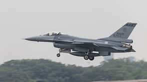 taiwan, f16, f-16v, fighting falcon, lockheed martin, aidc F-16V Taiwan bei der Landung