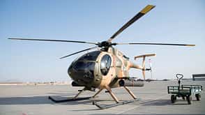 MD530, UH-60, Mi-17, Afghanistan Afghanische MD530F am Boden