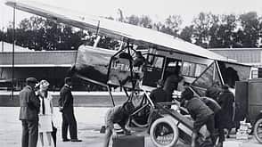 Luft Hansa, Fokker-Grulich F II, Airline, erster Linienflug Der erste Linienflug der Luft Hansa führt eine Fokker-Grulich F II von Berlin über Halle-Erfurt-Stuttgart nach Zürich
06.04.1926