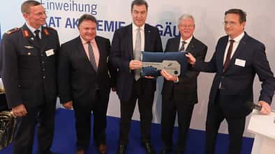 Eröffnung DFS-Akademie für Militärlotsen in Kaufbeuren am 21. Oktober 2019.