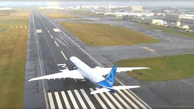 Die 777-9 startet in Everett zum Erstflug