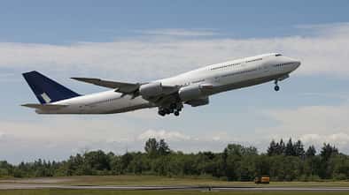 DLH LN 1435747-8i Takeoff

