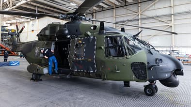 EFW in Dresden führt Instandsetzungen von NH90 der Bundeswehr durch.