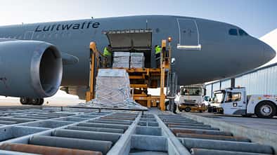 Ein A310 MRTT der Flugbereitschaft startete am 26. März 2021 um 10:30 Uhr mit Beatmungsgeräten nach Manaus.