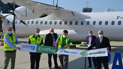 Feierten den Erstflug der Green Airlines (v.l.n.r.): Flughafen-Vertriebschef Klaus Marx, Airport-Geschäftsführer Dr. Marc Cezanne, Airport-Prokurist Roland Hüser, Green-Airlines-Gründer und Geschäftsführer Stefan Auwetter, Peter Framke (Green Airlines) und Flughafen-Aufsichtsratschef Manfred Müller