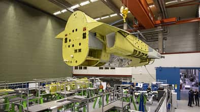 Saab hat die Hecksektion für die erste T-7A von Linköping zu Boeing in St. Louis ausgeliefert.