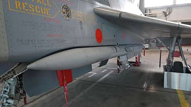 Mit der Hochrüstung auf den P2Eb-Standard können die Eurofighter der Luftwaffe auch die Meteor-Lenkwaffe nutzen.