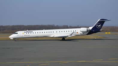 Lufthansa fliegt mit CRJ900 wieder von Paderborn nach München.