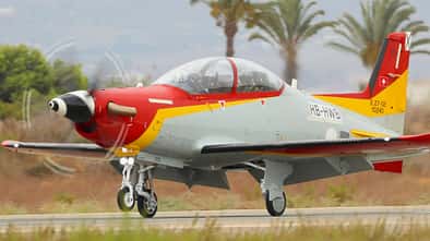 Spanien hat seine ersten beiden Pilatus PC-21 in San Javier in Empfang genommen. 