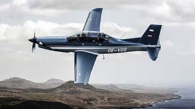 Diamond stattet den DART-Trainer nun mit PT6-Triebwerk aus.