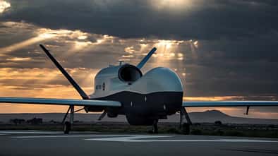 Northrop Grumman präsentierte in Palmdale die erste MQ-4C Triton für die Royal Australian Air Force.
