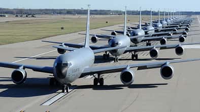 Boeing KC-135-Tanker der USAF auf der McConnell AFB.
