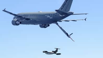 Airbus kontrollierte von einem Tanker aus ein unbemanntes Fluggerät.