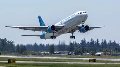 Boeing 737-300F für Air Tanzania.