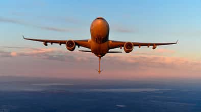 Airbus A330 MRTT Frankreich von vorn Sonnenuntergang