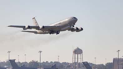 E-8C J-STARS beim Start