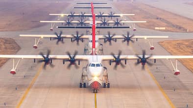 Vier Flugboote Avic AG600M aus China im Flugtest.