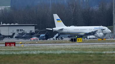 Transporthubschrauber mir A319 von Selenski