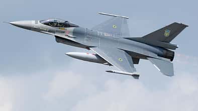 F-16 Start