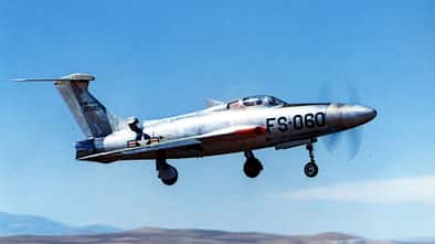 XF-84H Thunderscreech bei der Landung