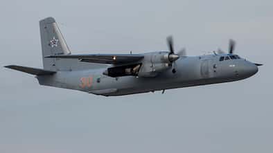 Russische Luftwaffe, An-26 beim Start.