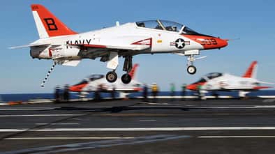 Flugzeugträgerlandung T-45C Goshawk