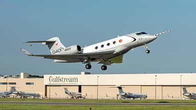 2024,g400,first flight,71001,sn71001,exterior,savannah,ext,flight test
