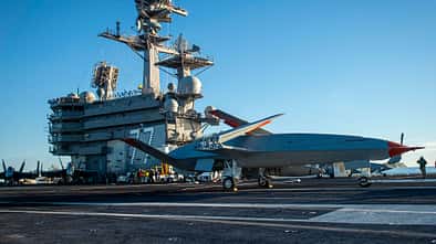 MQ-25 Stingray an Deck der USS George Bush