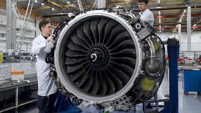 Awiadwigatel PD-8 für Russlands Superjet SJ100