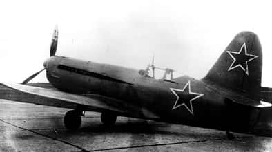 Mikojan MiG-13 am Boden