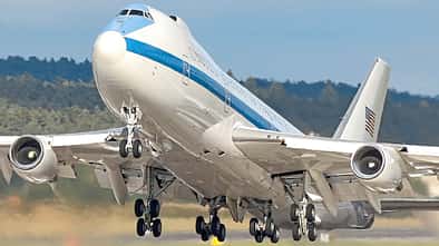 Start einer Boeing E-4B Nightwatch