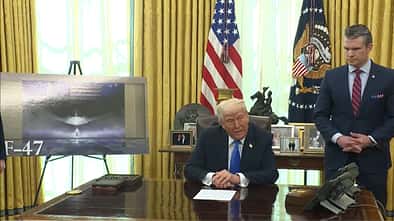 Donald Trump stellt Boeing F-47 vor