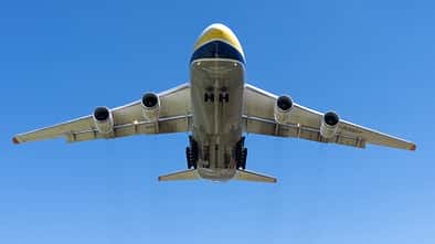 Antonow An-124 von Antonov Airlines in Aktion. 